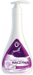 biała-butelka-płyn-do-naczyn